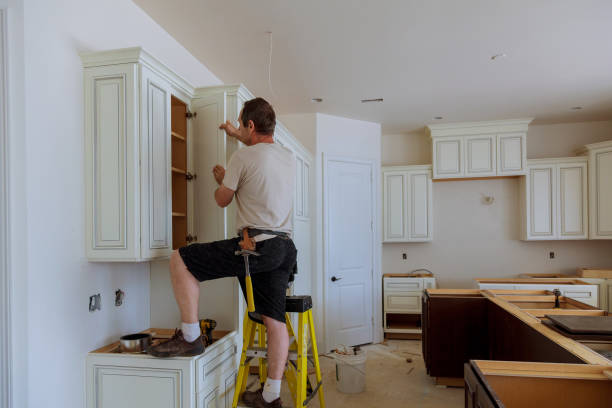 Licensed Kitchen Flooring service in Haltom City, TX - I E Kitchen
